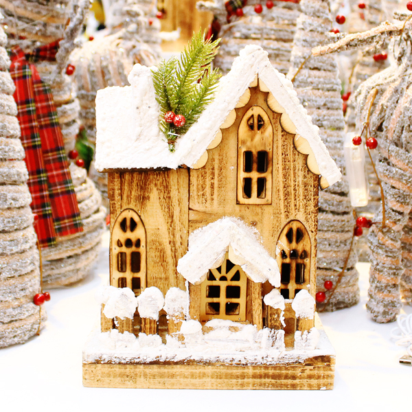 Ngôi Nhà Gỗ Trang Trí Giáng Sinh Có Đèn - WanLongDa 70281