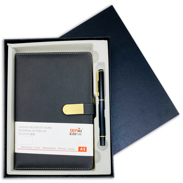 Bộ Quà Tặng Sổ Bìa Da Khóa Gài Kim Loại Kèm Bút Ký - 232 Trang 80gsm - Depai NO.25-63 - Mực Xanh - Màu Đen