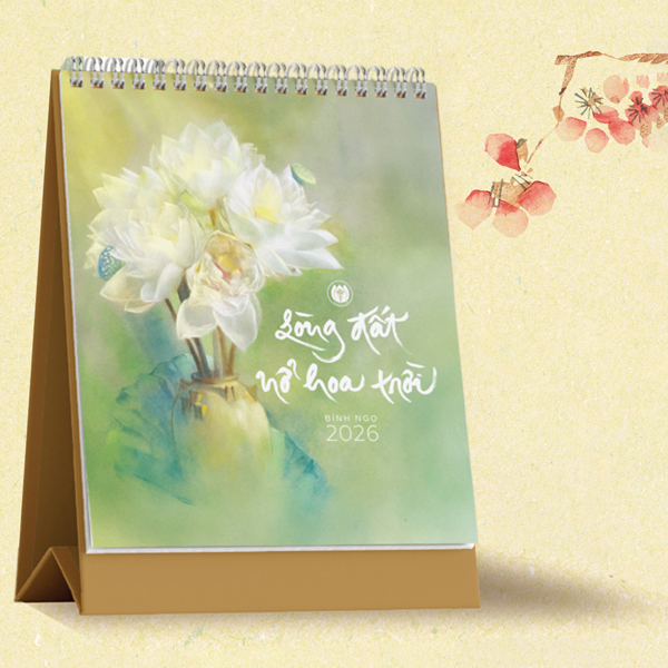 Lịch Để Bàn Thư Pháp Làng Mai - Bính Ngọ 2026 - Lòng Đất Nở Hoa Trờ - FAHASA.COM