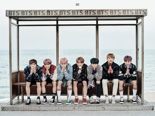 Quà Tặng Poster BTS Fanbook 