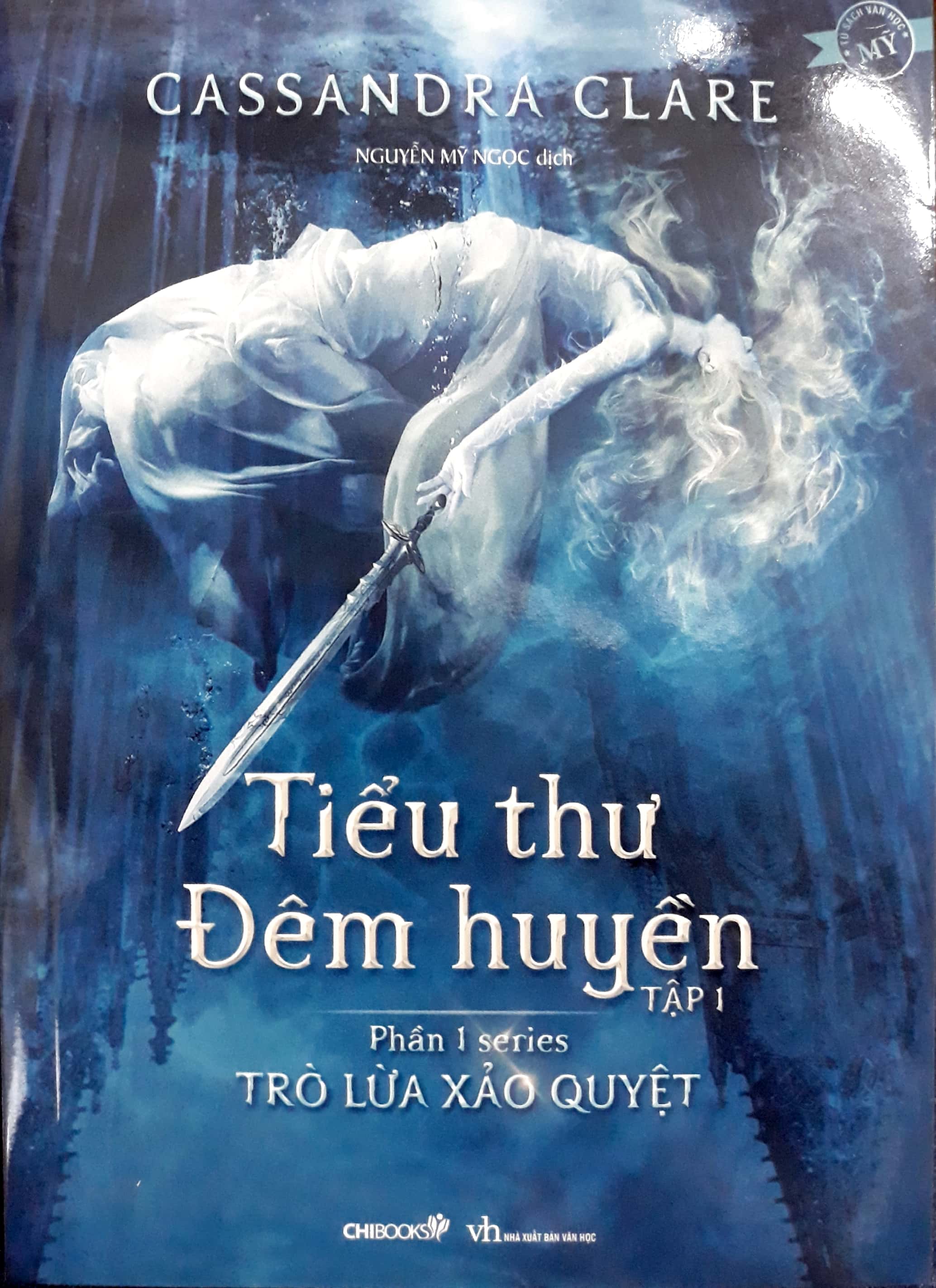 Bộ Tiểu Thư Đêm Huyền - Tập 1 - Phần 1 Series Trò Lừa Xảo Quyệt