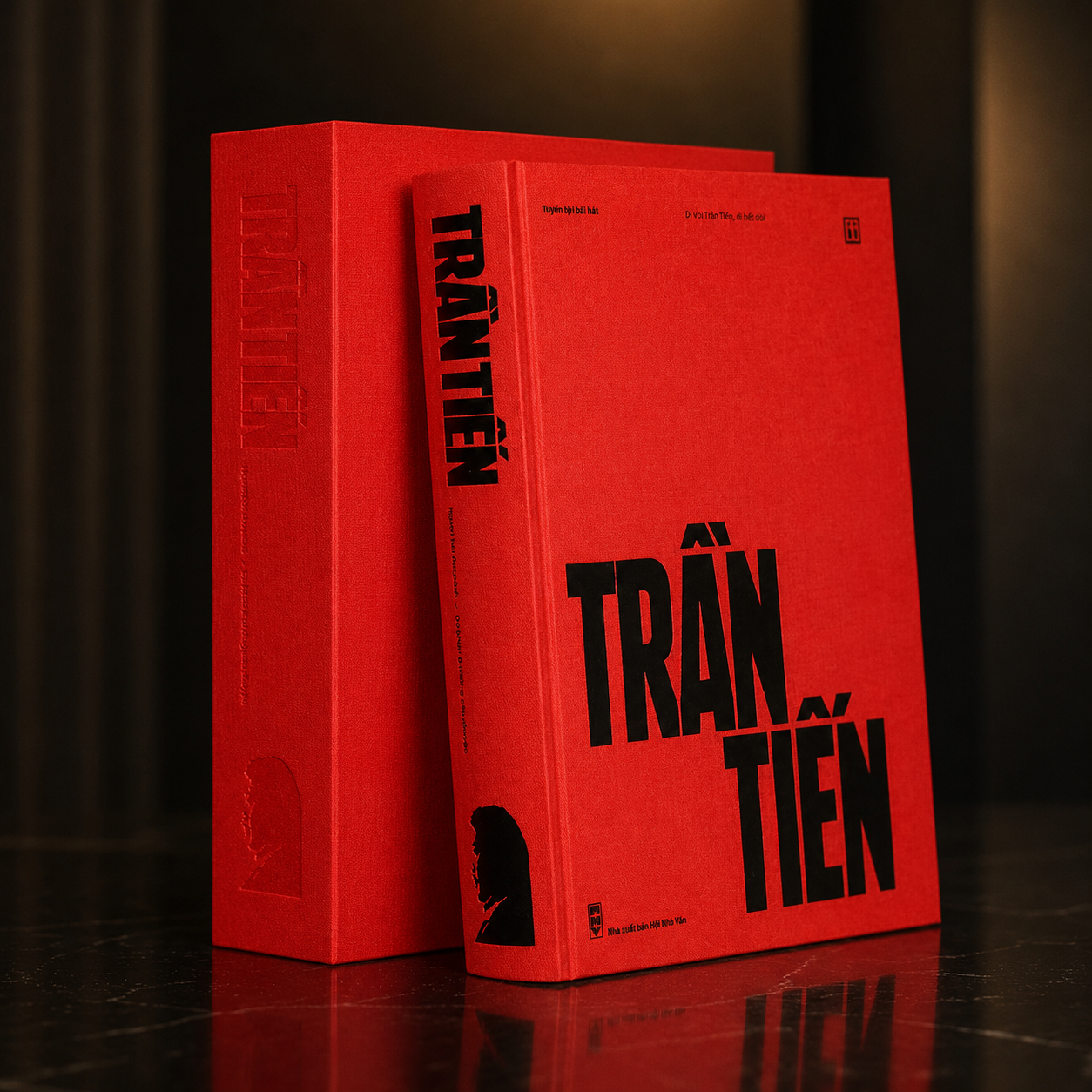 Trần Tiến - Người Hát Thơ Mình - Ca Khúc Và Những Câu Chuyện - Ấn Bản Giới Hạn - Bìa Vải